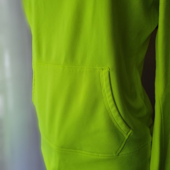 Nike Therma-Fit Crew Neck Kangaroo Pocket Top Womens Medium Neon Yellow - Picture 6 of 13